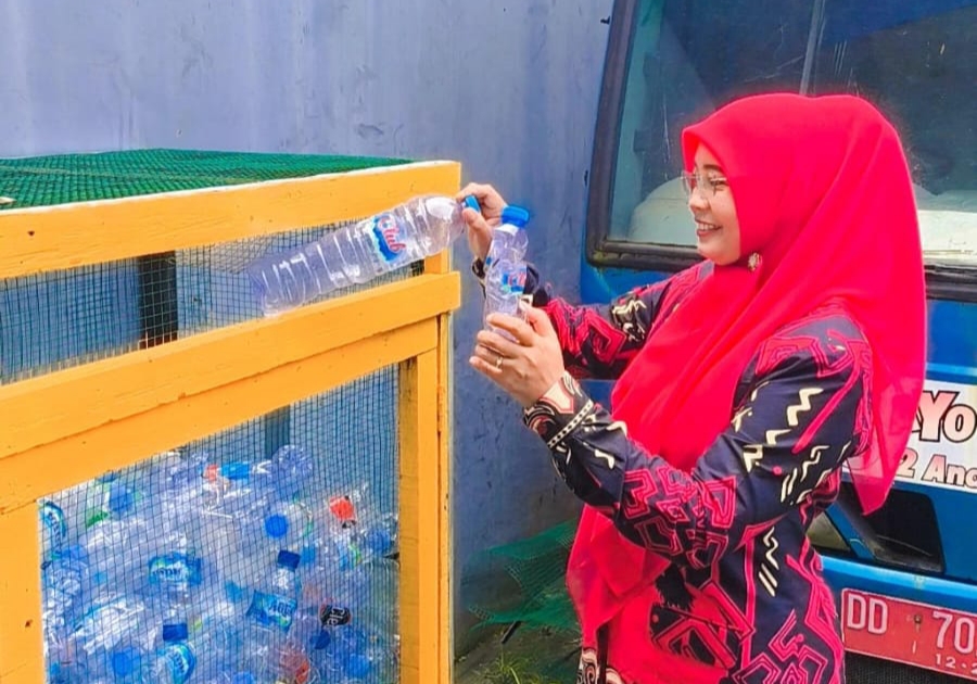 Jumat Bersih dan Pelayanan KB Serentak Digelar di Tompobulu, Dorong Lingkungan Sehat dan Keluarga Berkualitas