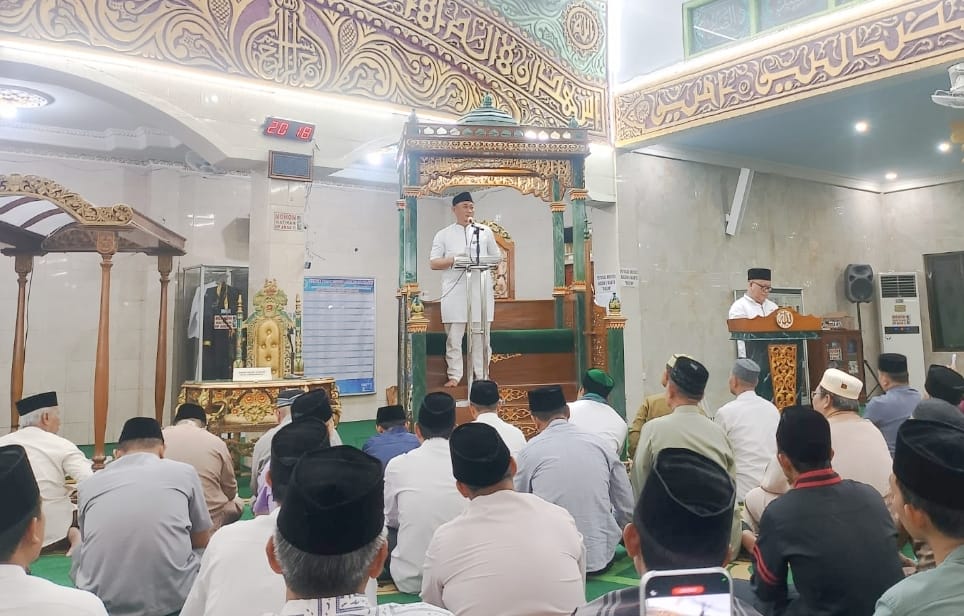 Safari Ramadhan di Masjid Agung Al-Bari, Wali Kota Lubuklinggau Tetapkan Status Masjid Pemerintah Nomor Dua