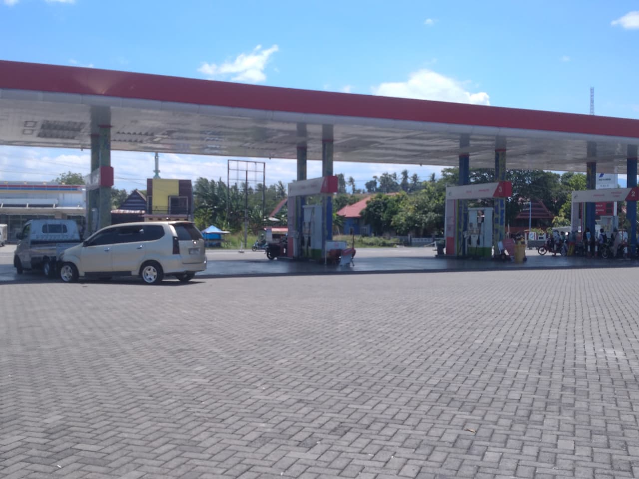 Nelayan Tarowang Puas dengan Pelayanan Solar SPBU 7492307 Jeneponto