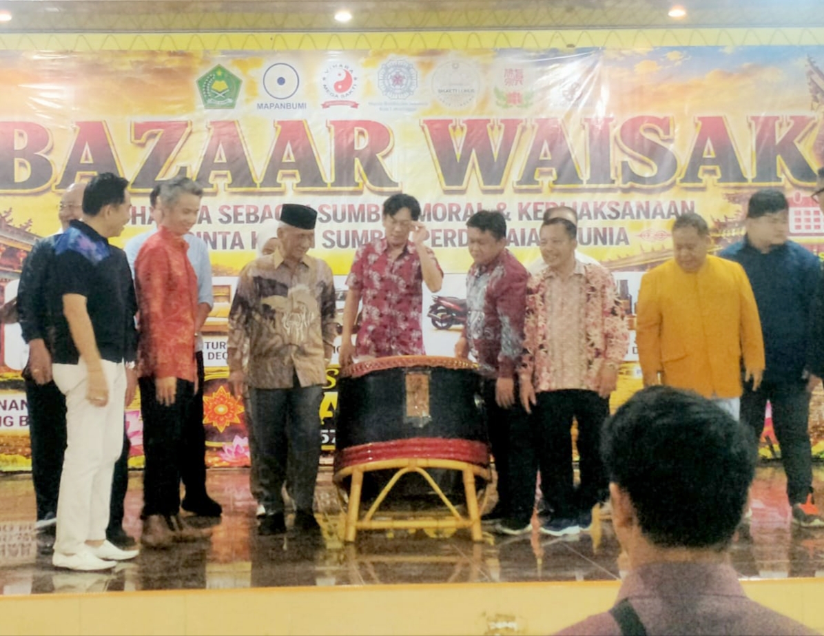 Wakil Wali Kota Lubuklinggau Hadiri Pembukaan Bazar Waisak, Perkuat Toleransi dan UMKM