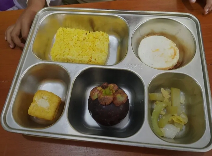 Menu MBG Kedungwuluh Disorot, Sayur Diduga Asam Disebut Tak Banyak Dimakan Siswa