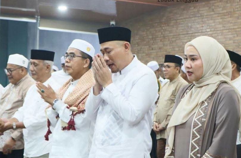 Safari Arbain Malam ke-19 di Lubuk Linggau, Wali Kota Tekankan Keteladanan Rasulullah dan Kewaspadaan Kebakaran