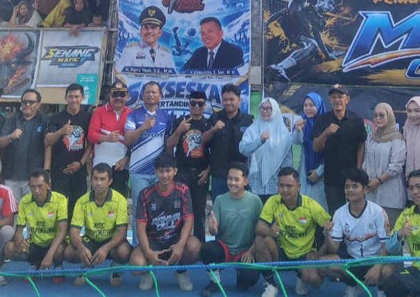 Istri Bupati Jeneponto Buka Turnamen Sepak Takraw di Tolo Utara, Dorong Sportivitas dan Silaturahmi Pemuda