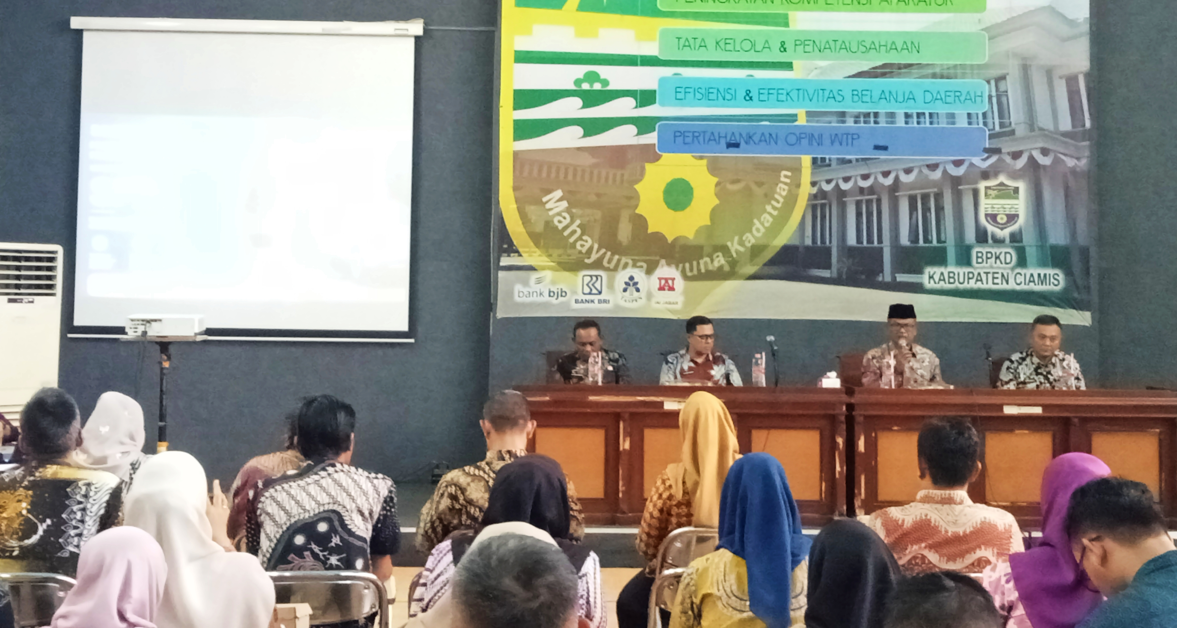 Pemkab Ciamis Sosialisasikan Pemanfaatan Aset Daerah untuk Pembangunan Stasiun Pengisian Kendaraan Listrik